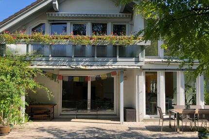 Haus Gückingen - 7 Zimmer, 226 m&sup2;, 529.000&euro; | Angebot:26821540