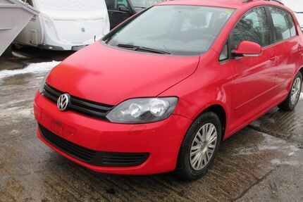 VW Golf 125.364 km 2.600 &euro; Nürnberg 90449