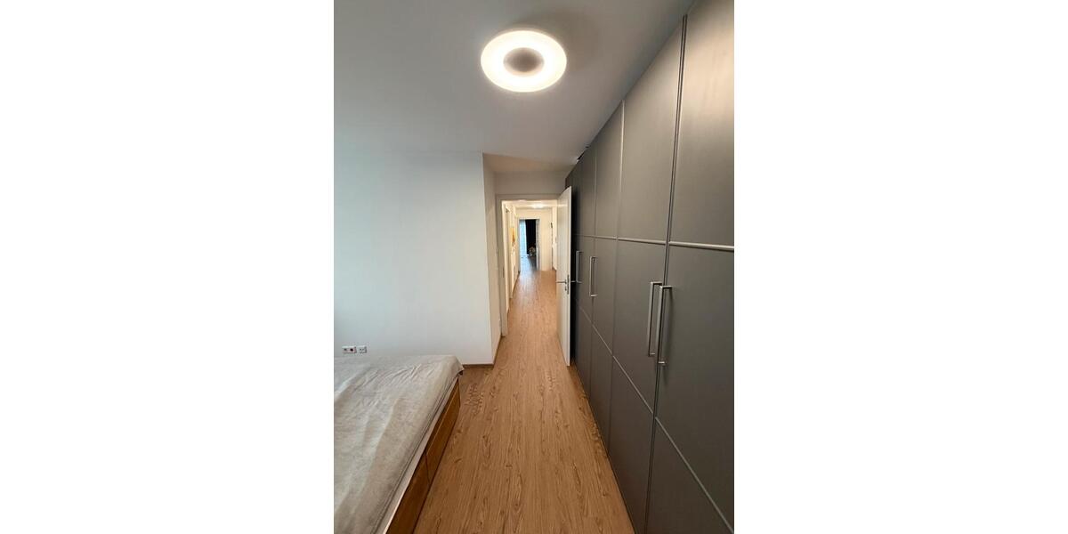 Etagenwohnung Neutraubling - 3 Zimmer, 77 m&sup2;, 489.000&euro; | Angebot:27093216