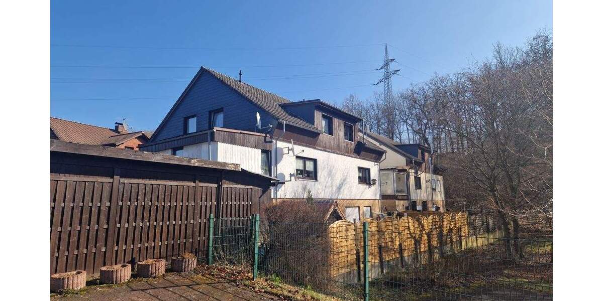Etagenwohnung Kreuztal Ferndorf - 4 Zimmer, 102 m&sup2;, 275.000&euro; | Angebot:25685062