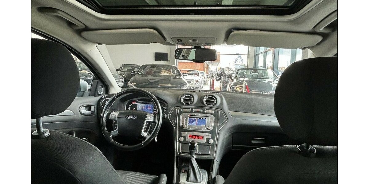 Ford Mondeo 2.0 SCI Aut Temp Stzhzg/belüftung SHD AHK 250.000 km 1.999 &euro; Stade 21682