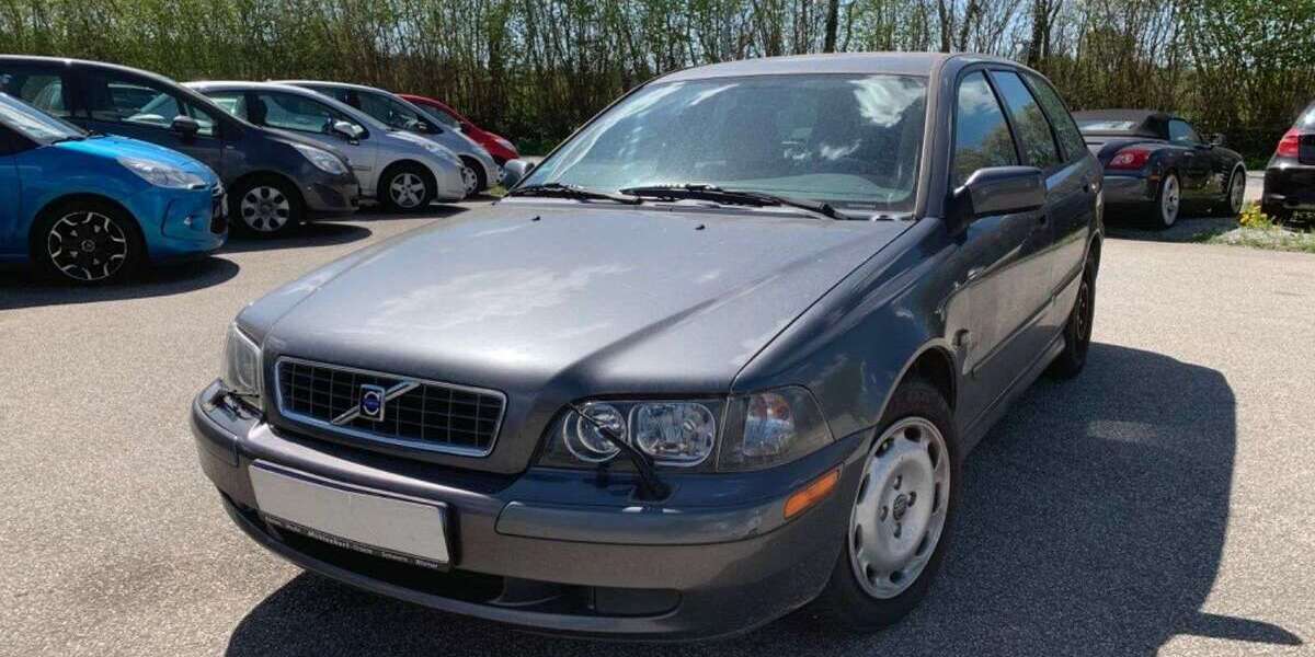 Volvo V40 258.000 km 1.200 &euro; Stockelsdorf (bei Lübeck) 23617