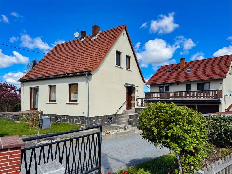 Einfamilienhaus Neustadt - 4 Zimmer, 98 m&sup2;, 180.000&euro; | Angebot:26515072