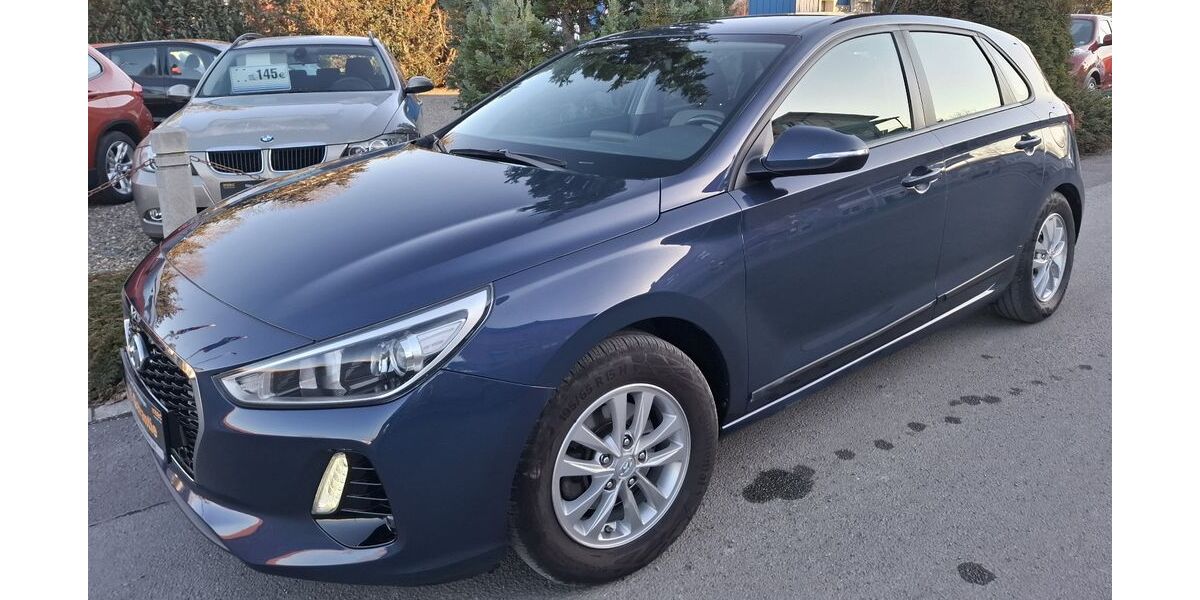 Hyundai i30 85.000 km 9.600 &euro; Derenburg 38895