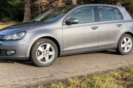 VW Golf 132.500 km 8.299 &euro; Althengstett 75382