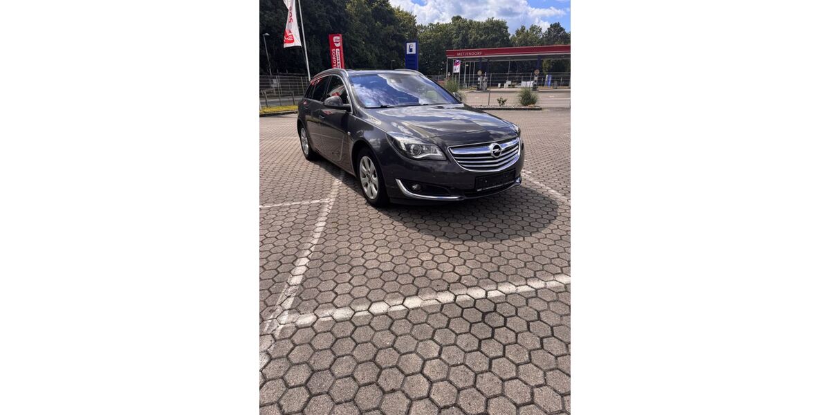 Opel Insignia 134.685 km 9.400 &euro; Oldenburg 26127
