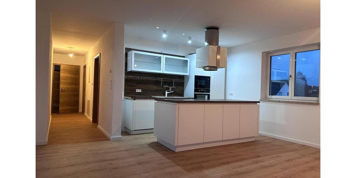 Etagenwohnung Waidhaus - 4 Zimmer, 104 m&sup2;, 1.540&euro; | Angebot:25159575