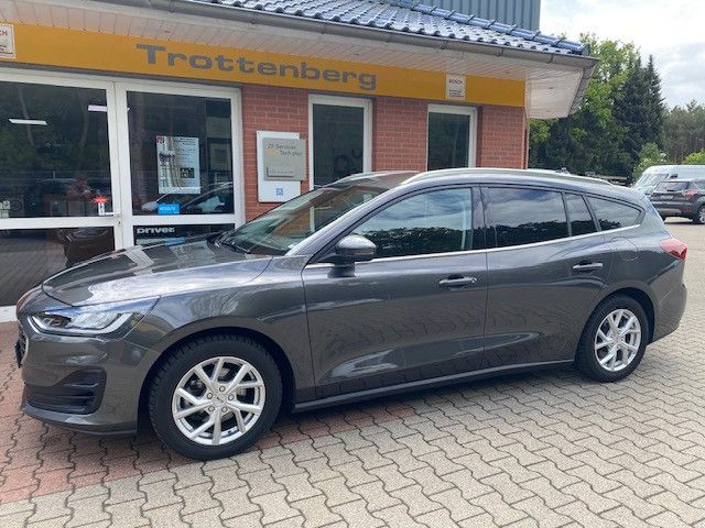 Ford Focus 53.000 km 23.500 &euro; Haselünne 49740