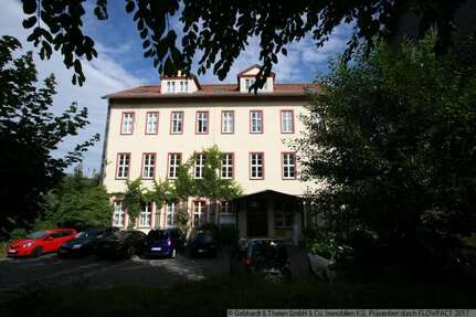 Büro in Schleusingen 565 € 113 m²