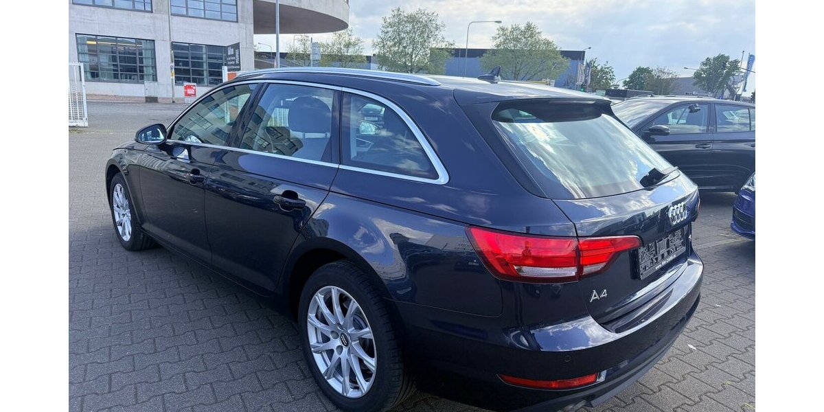 Audi A4 2.0 TDI S-Tronic/150PS/Navi/AHK/TOP 116.010 km 15.290 &euro; Frankfurt 60386