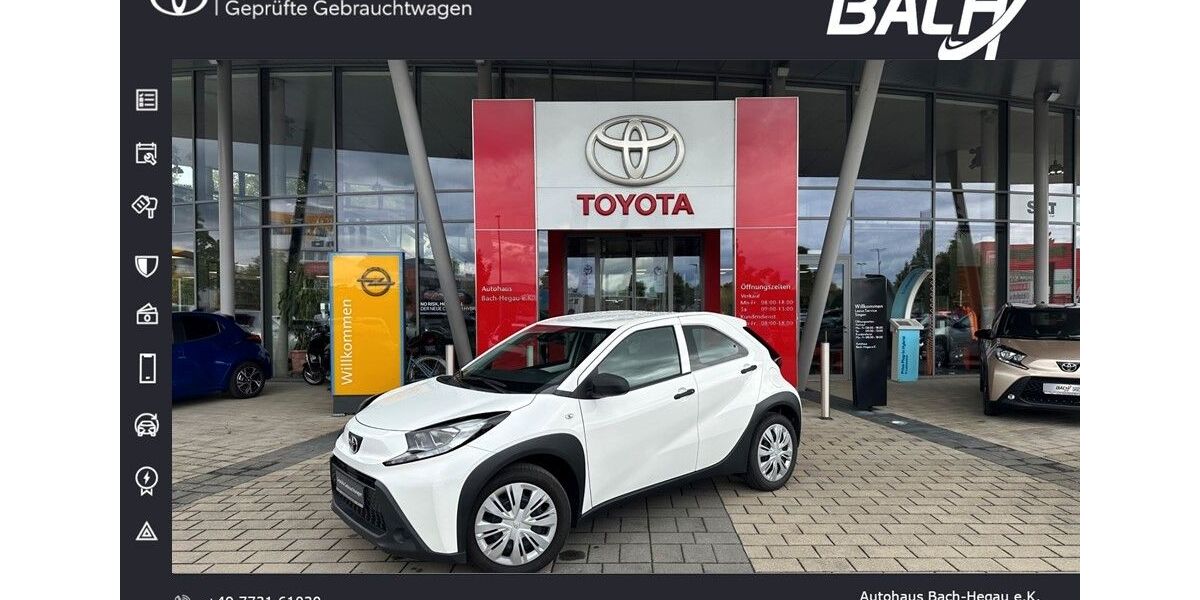 Toyota Aygo (X) 8.990 km 14.790 € Singen 78224