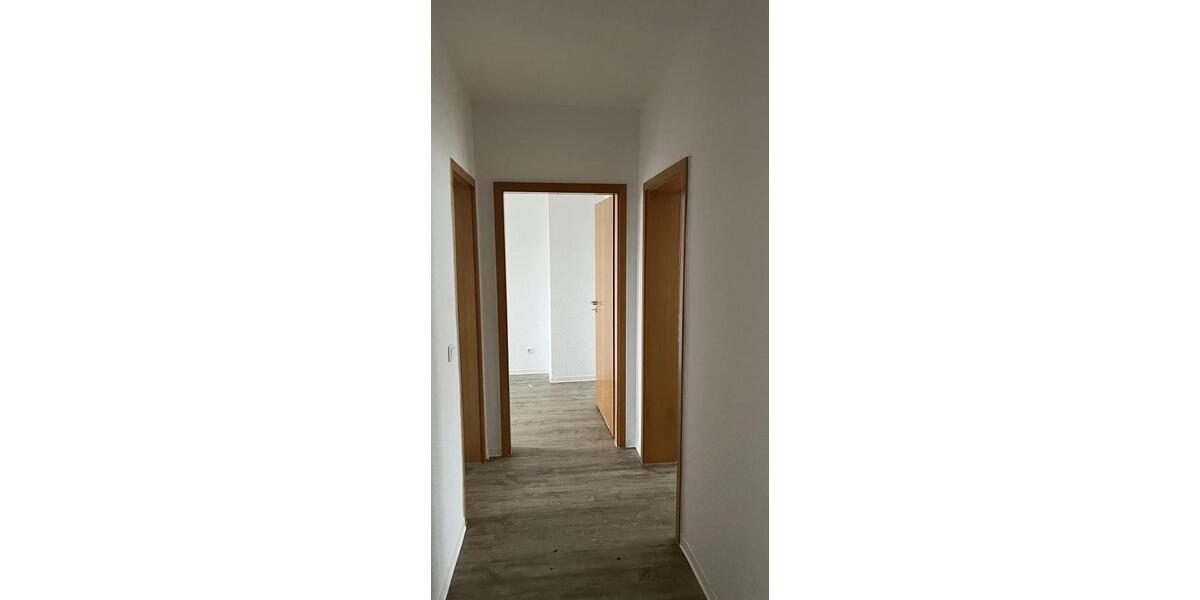 Etagenwohnung Halberstadt - 3 Zimmer, 59 m&sup2;, 350&euro; | Angebot:25254783