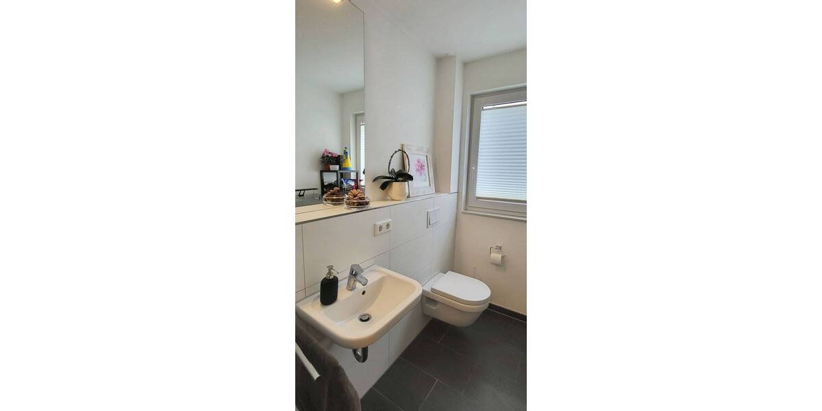 Etagenwohnung Osnabrück Eversburg - 3 Zimmer, 126 m&sup2;, 1.550&euro; | Angebot:26453379