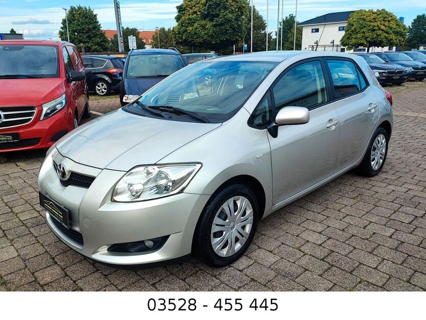 Toyota Auris 130.647 km 4.950 € Radeberg 01454