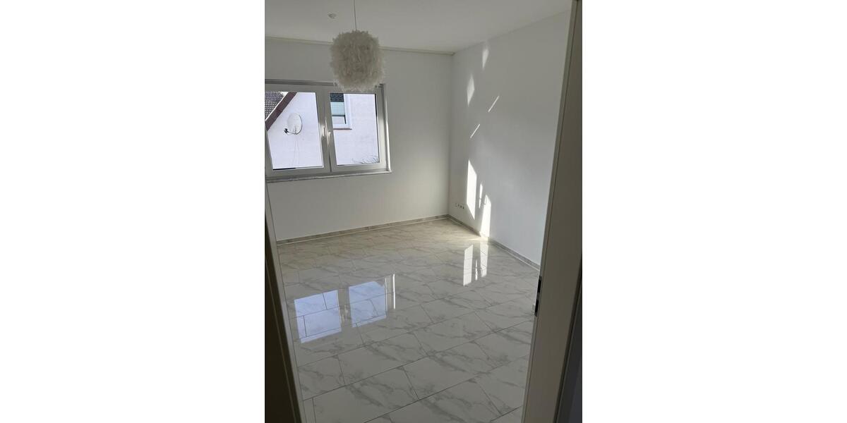 Etagenwohnung Sassenburg - 4 Zimmer, 97 m&sup2;, 1.050&euro; | Angebot:26537922