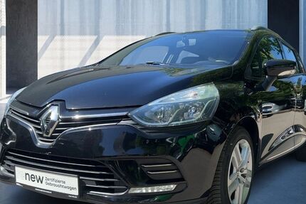 Renault Clio 128.415 km 7.990 &euro; Hamburg 22763