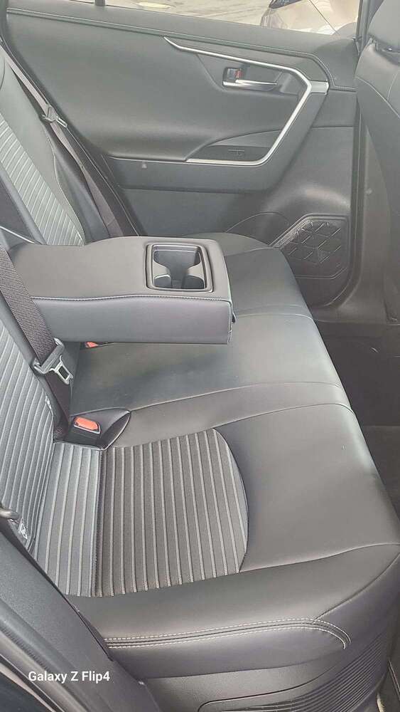 RAV 4