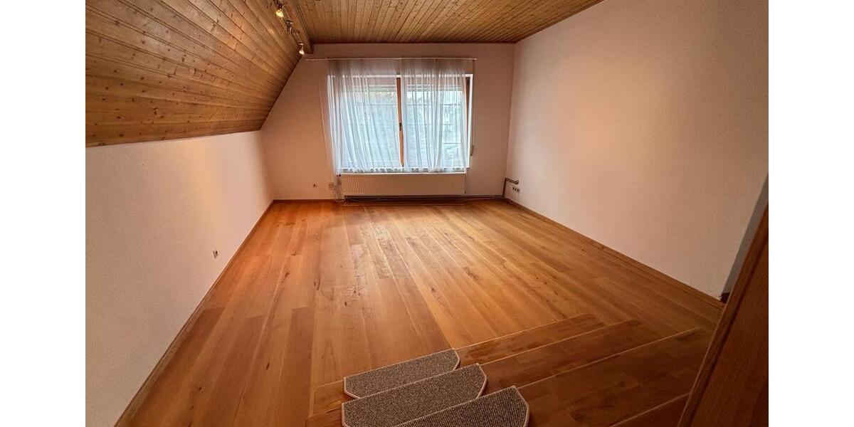 Einfamilienhaus Enkenbach-Alsenborn Alsenborn - 9 Zimmer, 232 m&sup2;, 389.000&euro; | Angebot:26624157