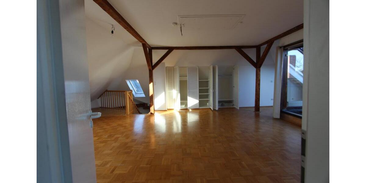 PRIVAT > PRIVAT : 5-ZI PENTHOUSE, 145QM, EBK | 30161 TOP LAGE 5 zimmer