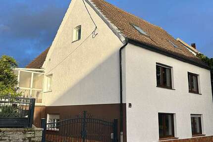 Haus zum Kaufen in Anröchte 198.000 € 244 m² 9 zimmer