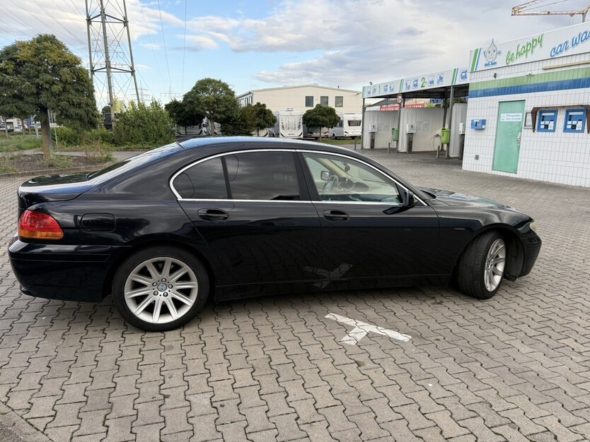 745