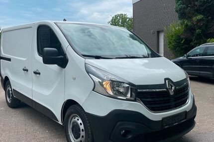 Renault Trafic 72.912 km 12.990 &euro; Gelsenkirchen 45886