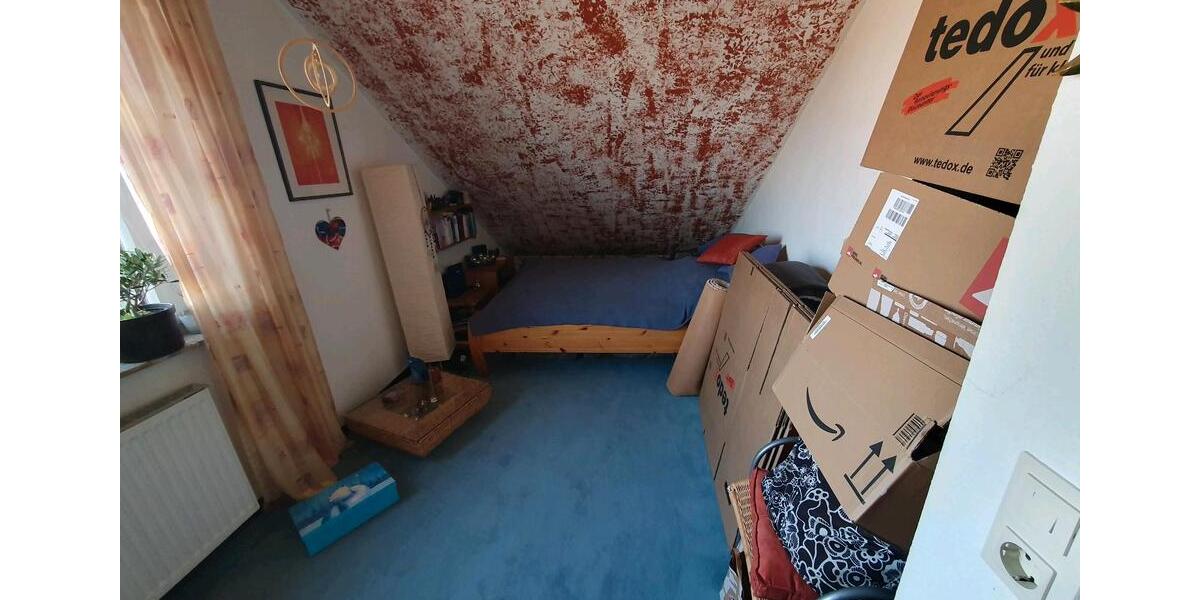 Dachgeschoßwohnung Salzgitter Ortschaft Südost - 3 Zimmer, 72 m&sup2;, 105.000&euro; | Angebot:19720758