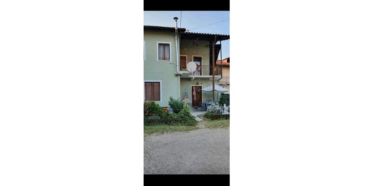 Doppelhaushälfte Friedberg (Hessen) - 2 Zimmer, 142 m&sup2;, 114.000&euro; | Angebot:25446589