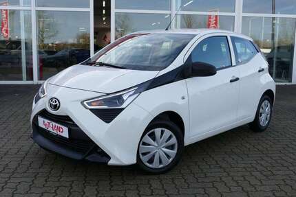 Toyota Aygo 59.663 km 8.990 &euro; Hamburg 22761