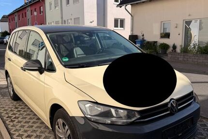 VW Touran 129.468 km 22.900 &euro; Erzhausen 64390