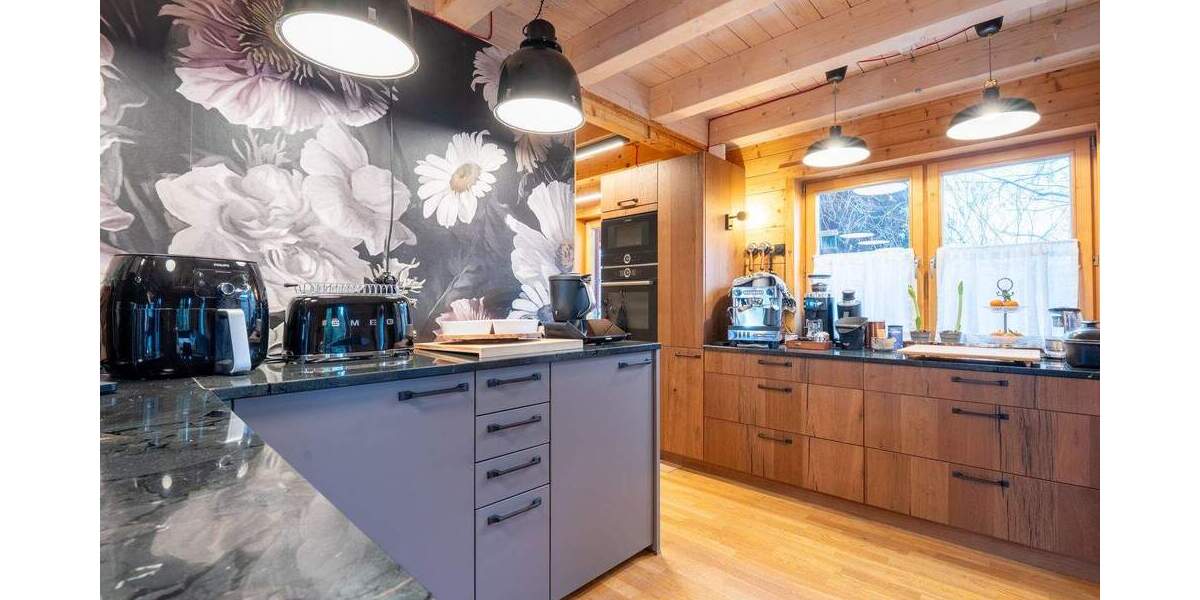 Einfamilienhaus Neubiberg - 6 Zimmer, 240 m&sup2;, 3.500&euro; | Angebot:24835293