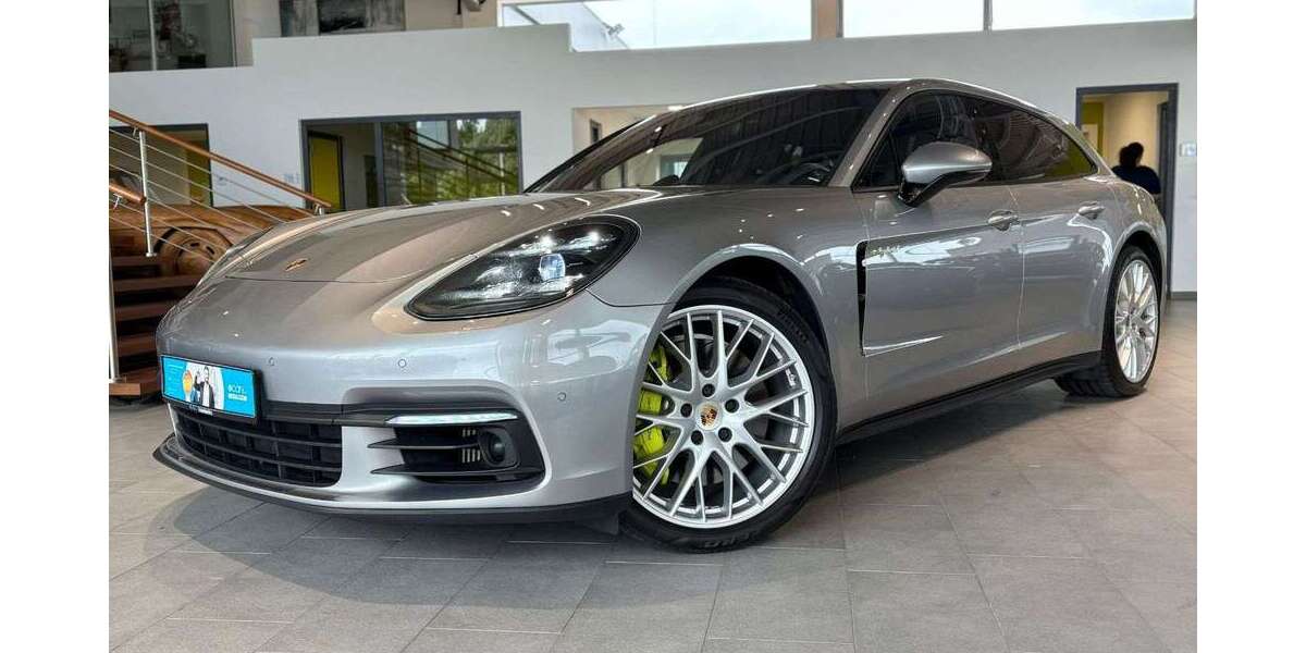 Porsche Panamera 109.998 km 52.495 &euro; HERFORD 32052