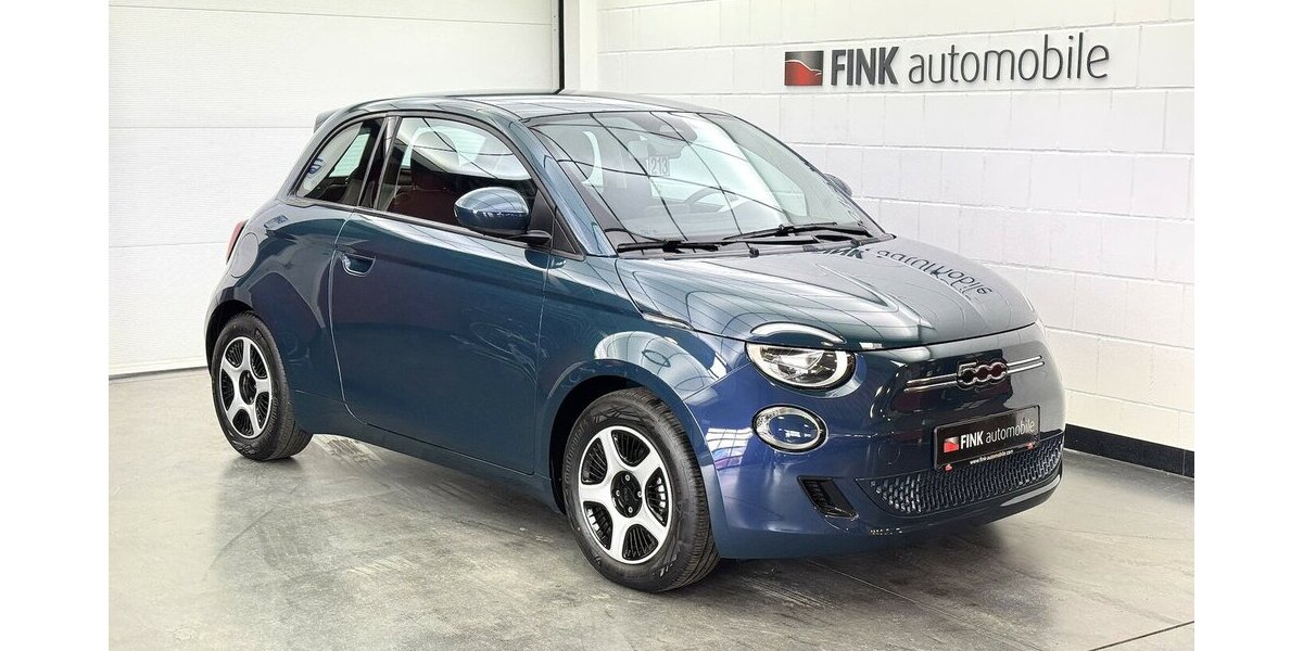 Fiat 500e Action Carplay Android Automatik 1.Hand 11.400 km 13.120 &euro; Lich 35423