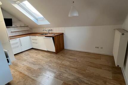 Moderne Geräumige klimatisierte Wohnung in Bellheim 2 zimmer