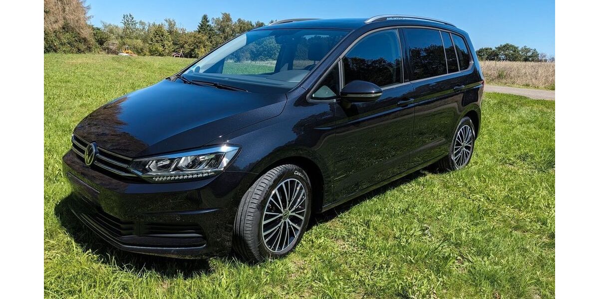 VW Touran 66.000 km 24.200 &euro; Spiesen-Elversberg 66583