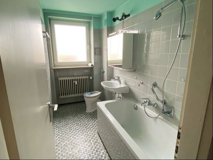 Etagenwohnung Fürth Ronhof - 3 Zimmer, 70 m&sup2;, 169.000&euro; | Angebot:26389089