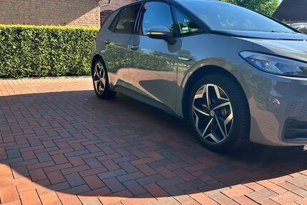 VW ID.3 20.000 km 27.200 &euro; Upgant Schott 26529
