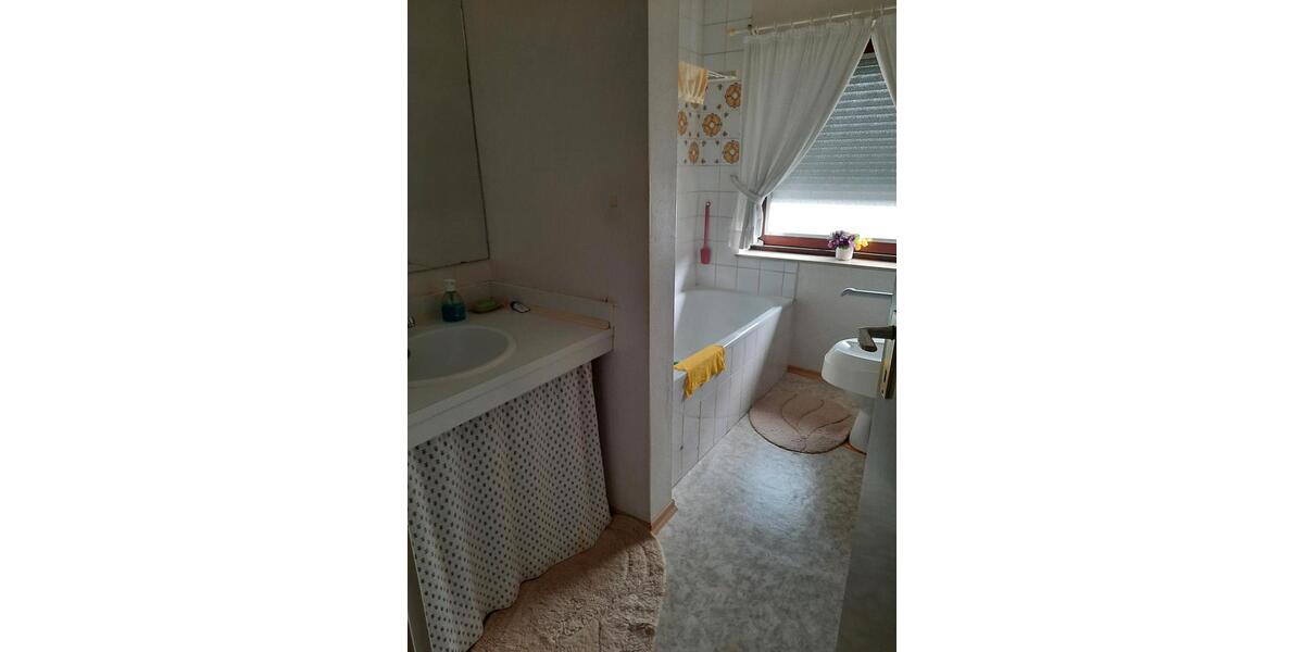 Reihenhaus Delmenhorst - 4 Zimmer, 80 m&sup2;, 1.190&euro; | Angebot:25965619