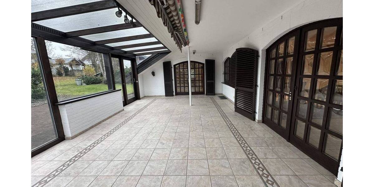 Einfamilienhaus Steinheim - 6 Zimmer, 262 m&sup2;, 259.000&euro; | Angebot:26391696