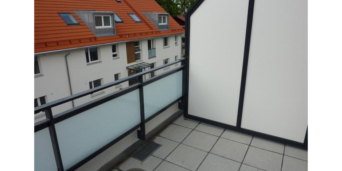Dachgeschoßwohnung Unterhaching - 3 Zimmer, 74 m&sup2;, 1.380&euro; | Angebot:25416875