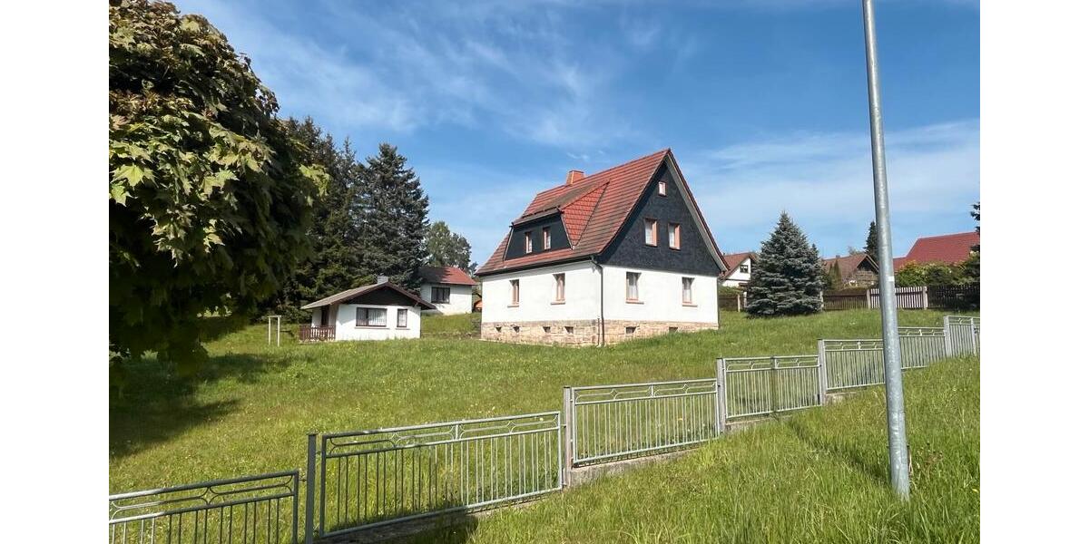 Einfamilienhaus Schleusingen - 10 Zimmer, 169 m&sup2;, 190.000&euro; | Angebot:26981137