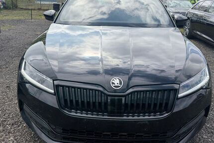 Skoda Superb 175.000 km 18.999 &euro; Blankenfelde-Mahlow 15831