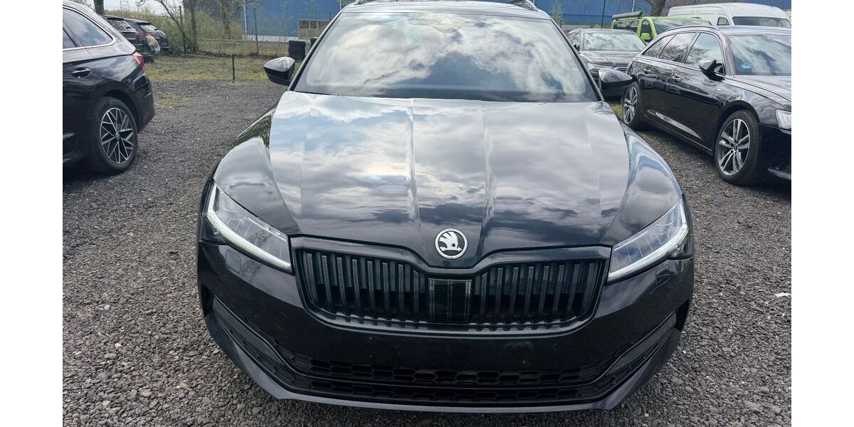 Skoda Superb 175.000 km 18.999 &euro; Blankenfelde-Mahlow 15831