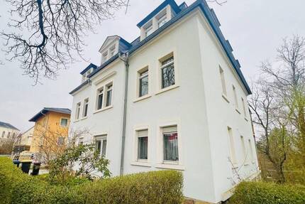 3-Familienhaus mit tollem Grundstück in gefragter Höhenlage im Dresdner Süden