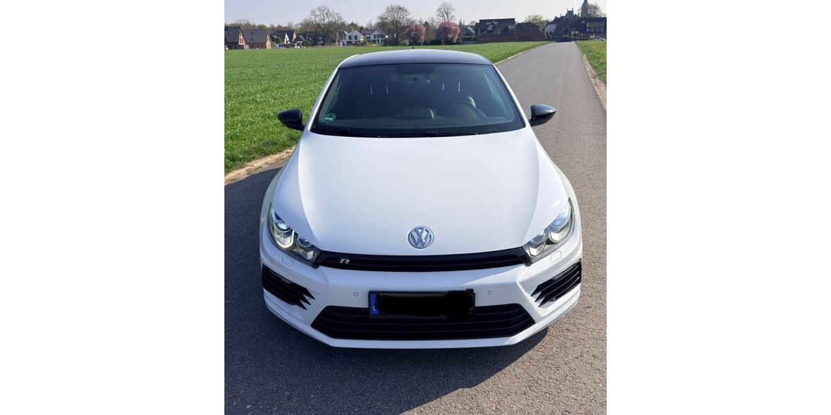 VW Scirocco 101.023 km 30.000 &euro; Kempen 47906