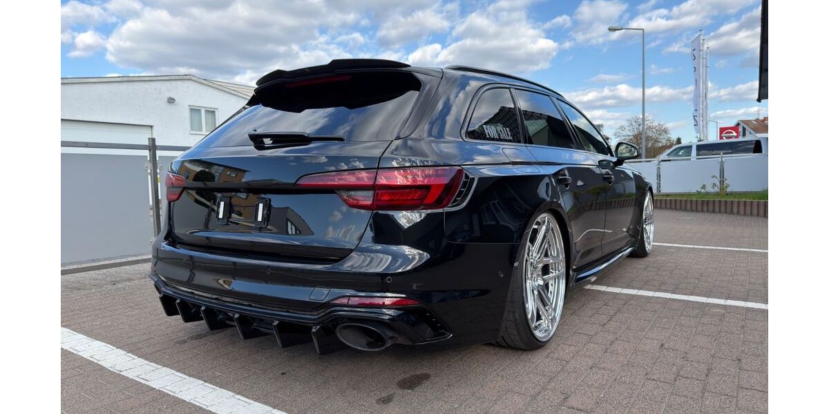 Audi RS4 91.000 km 53.000 &euro; Mörfelden-Walldorf 64546