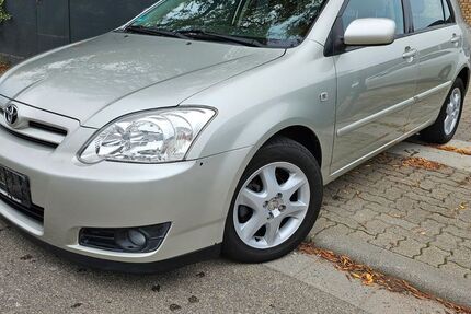 Toyota Corolla 150.000 km 2.999 € Speyer 67346