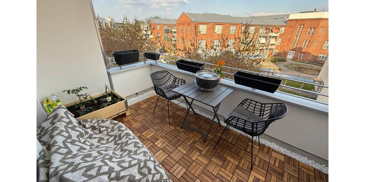 Etagenwohnung Teltow - 2 Zimmer, 76 m&sup2;, 1.215&euro; | Angebot:25883940