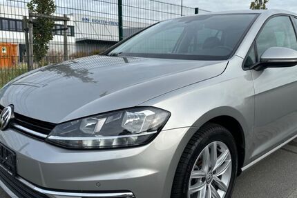 VW Golf 119.686 km 14.800 € Büttelborn 64572