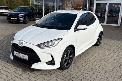Toyota Yaris 17.600 km 22.950 &euro; Halberstadt 38820